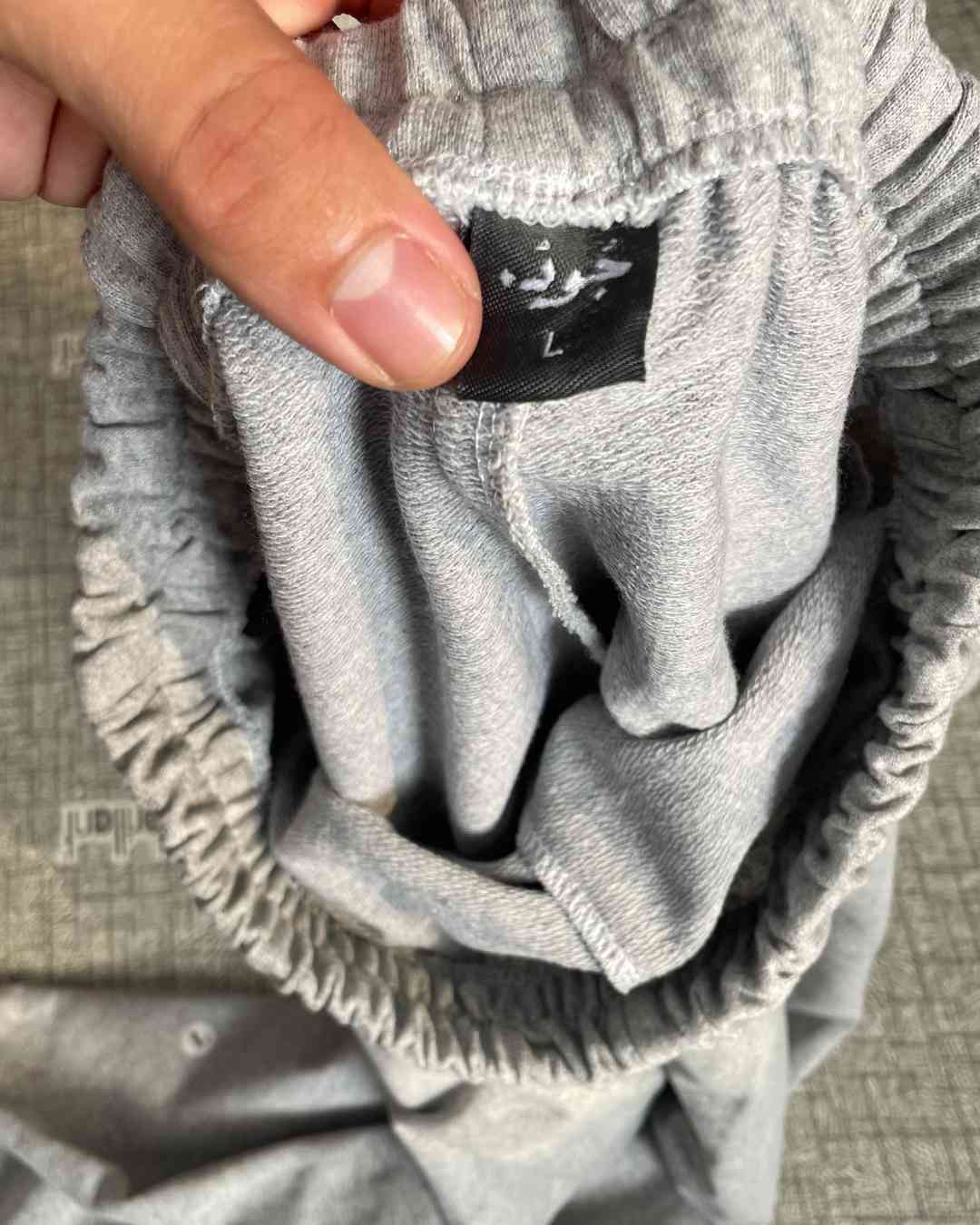 1 ZIP UP Veste + 1 Jogger