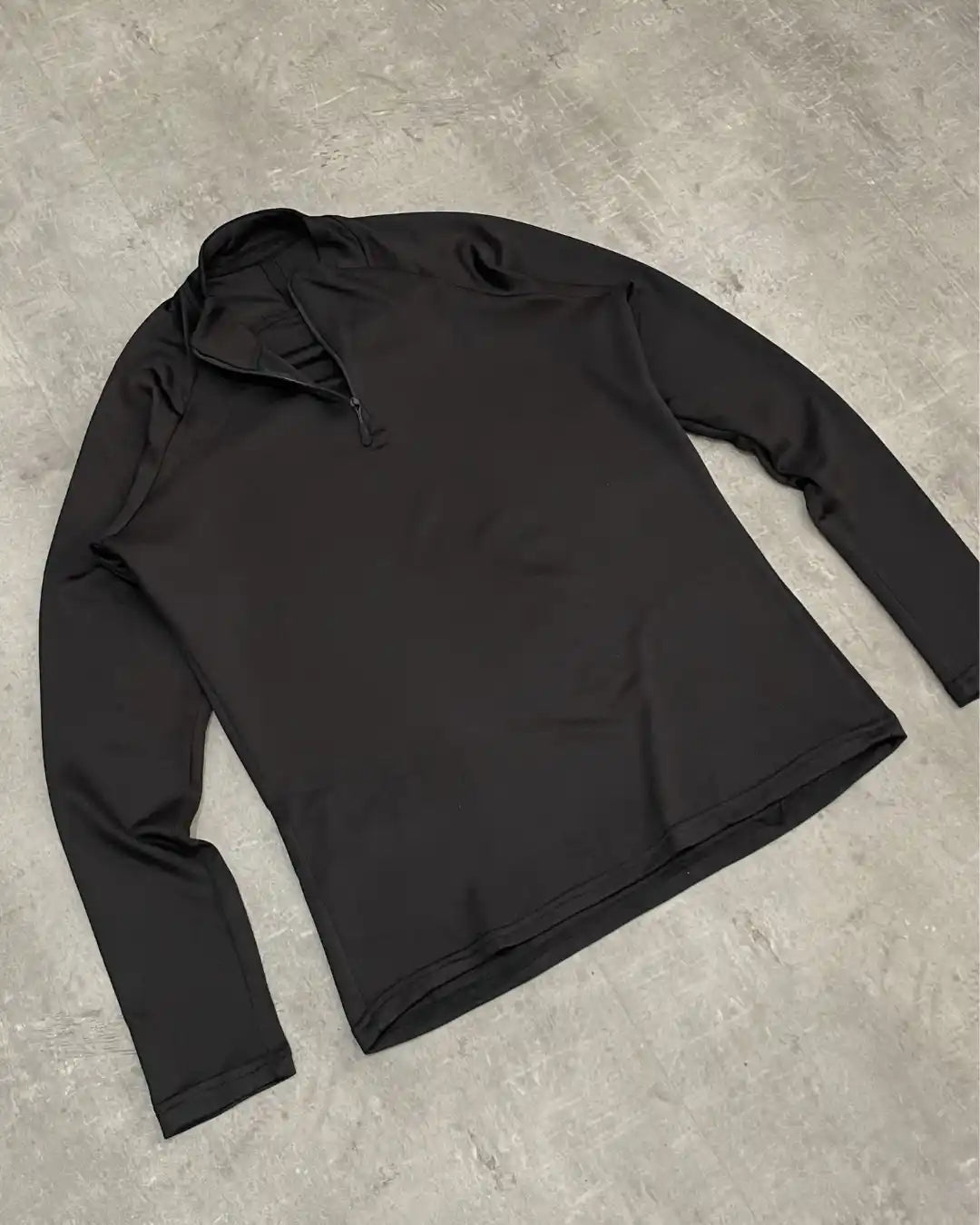 1 Jogging + 1 Long Sleeve Sport