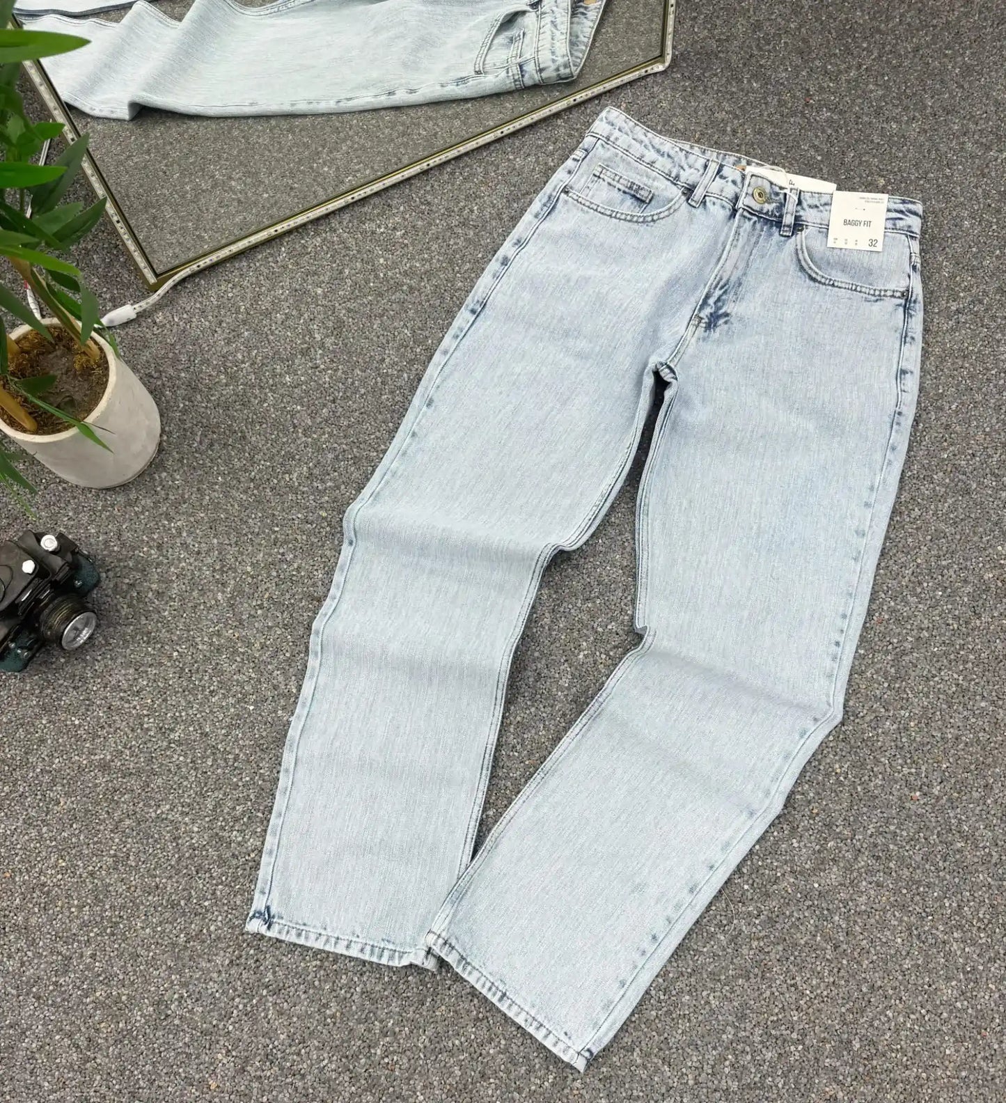 Straight Boyfriend Jeans