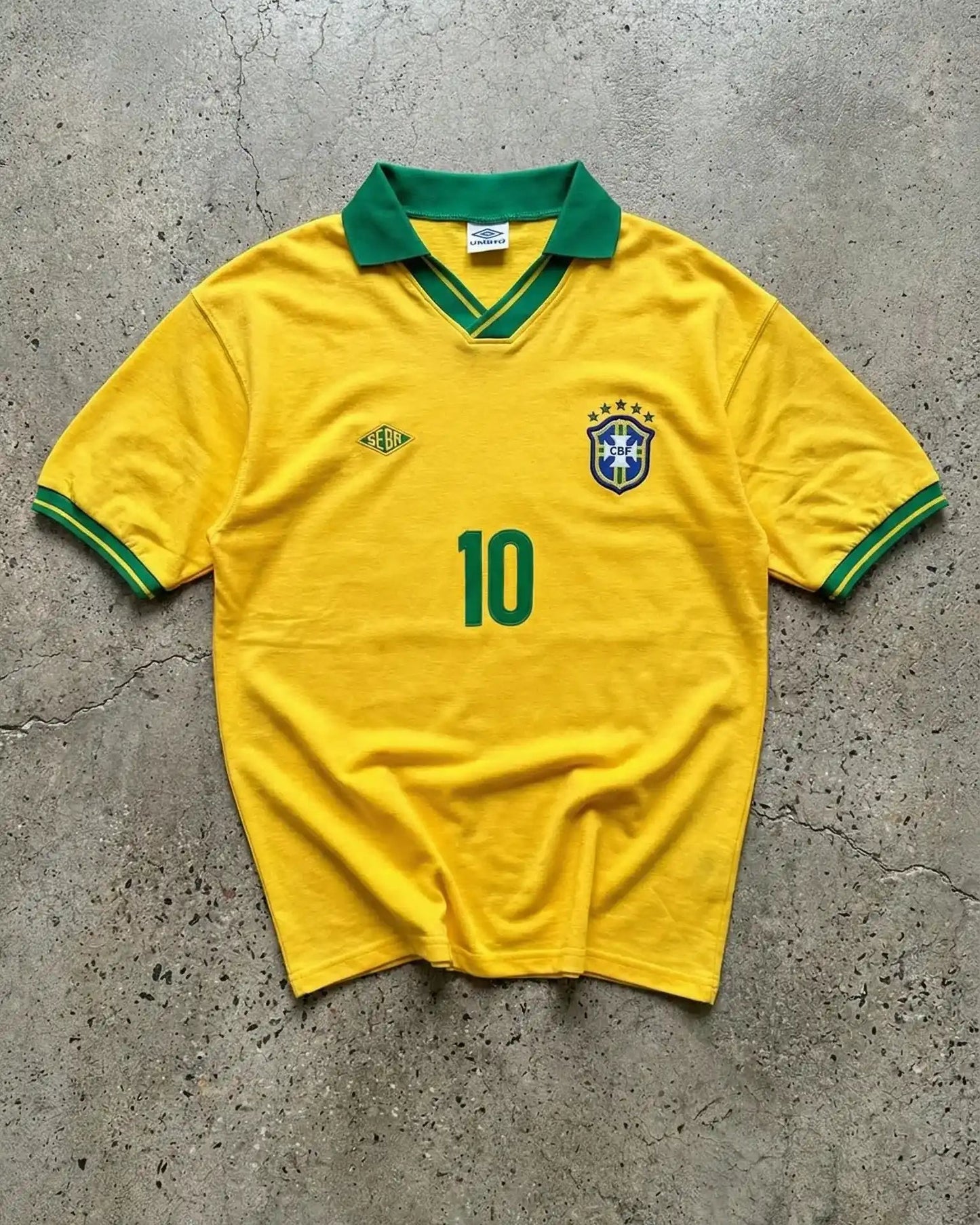 Brazil Vintage Jersey (Super Quality)
